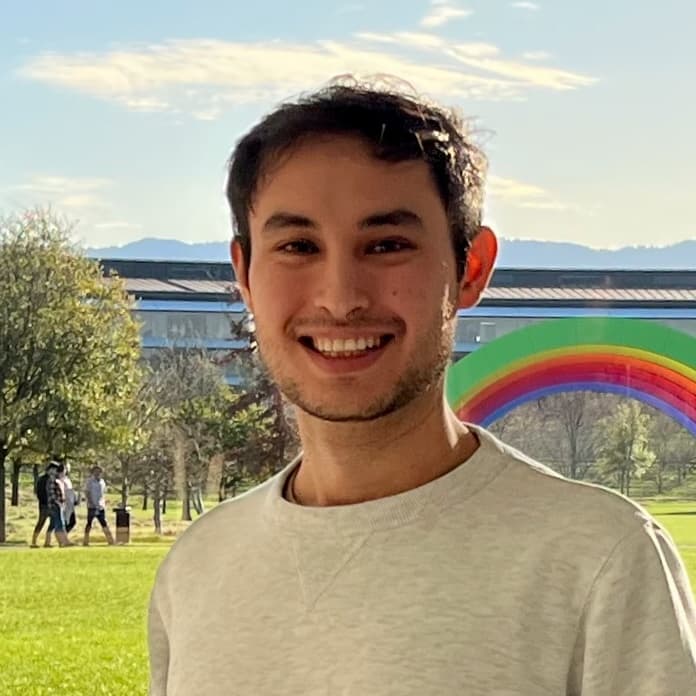 Simone Conia portrait